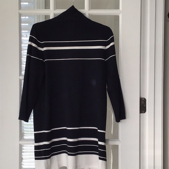 Soft sweater - Picture 2 of 5